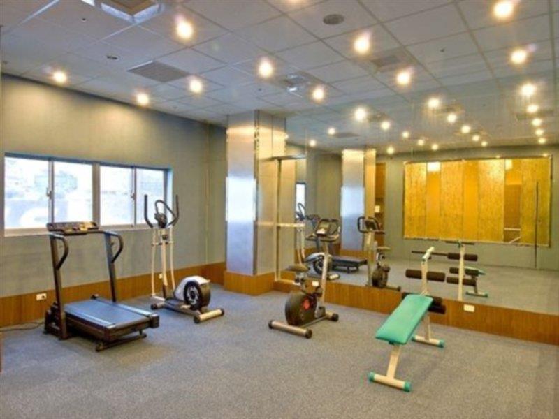 First Hotel Тайпей Екстериор снимка