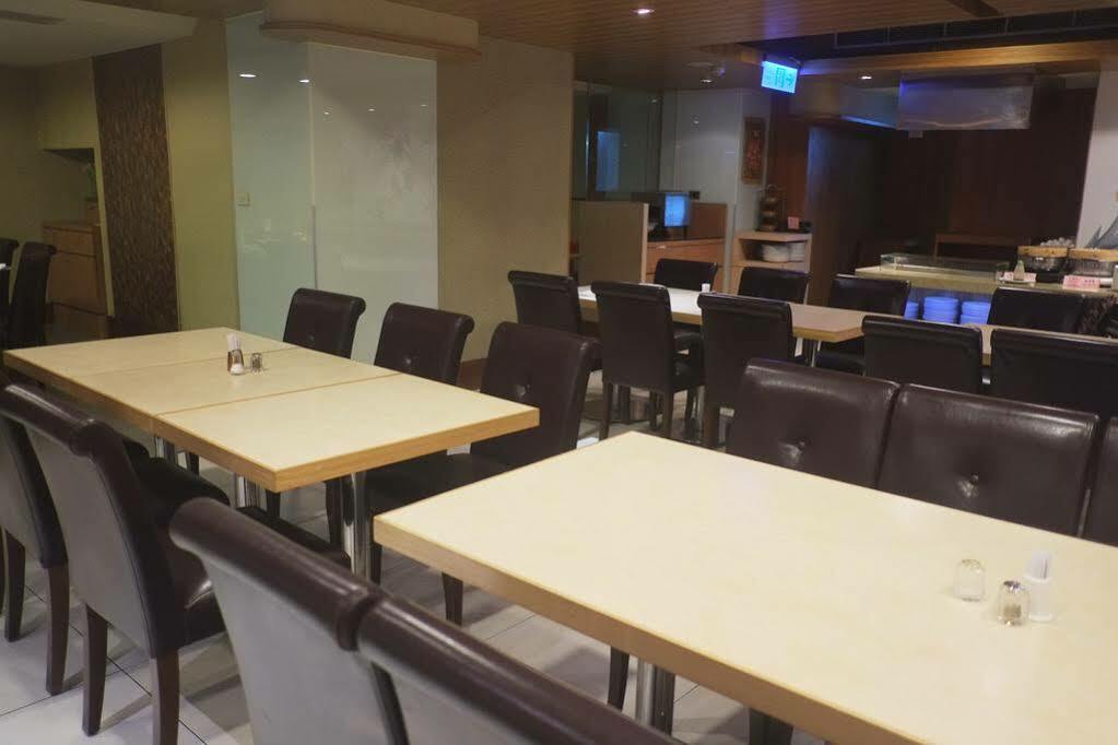 First Hotel Тайпей Екстериор снимка